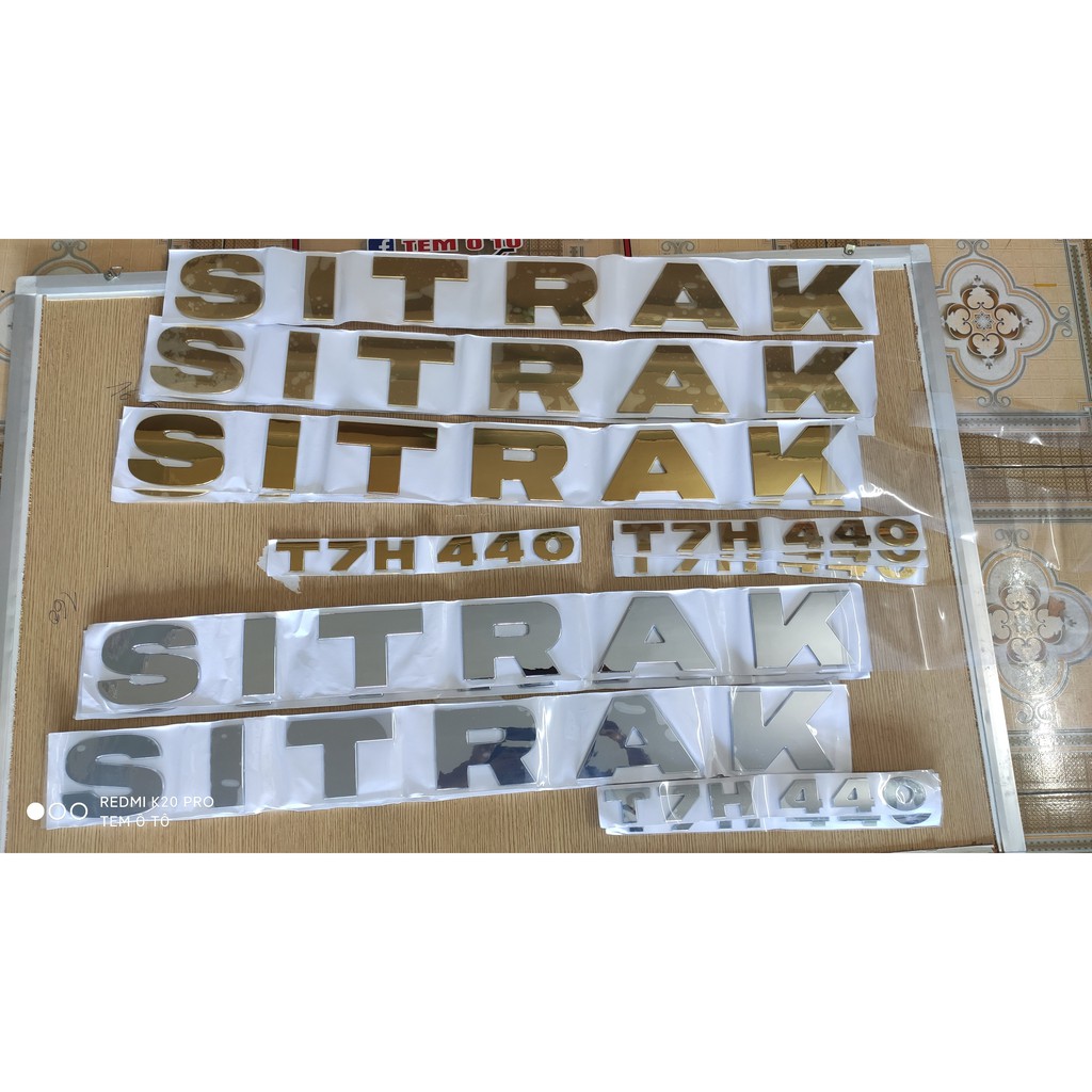 Chữ Sitrak và T7H440 nhựa ABS mạ crom 3 nước mầu bạc và vàng