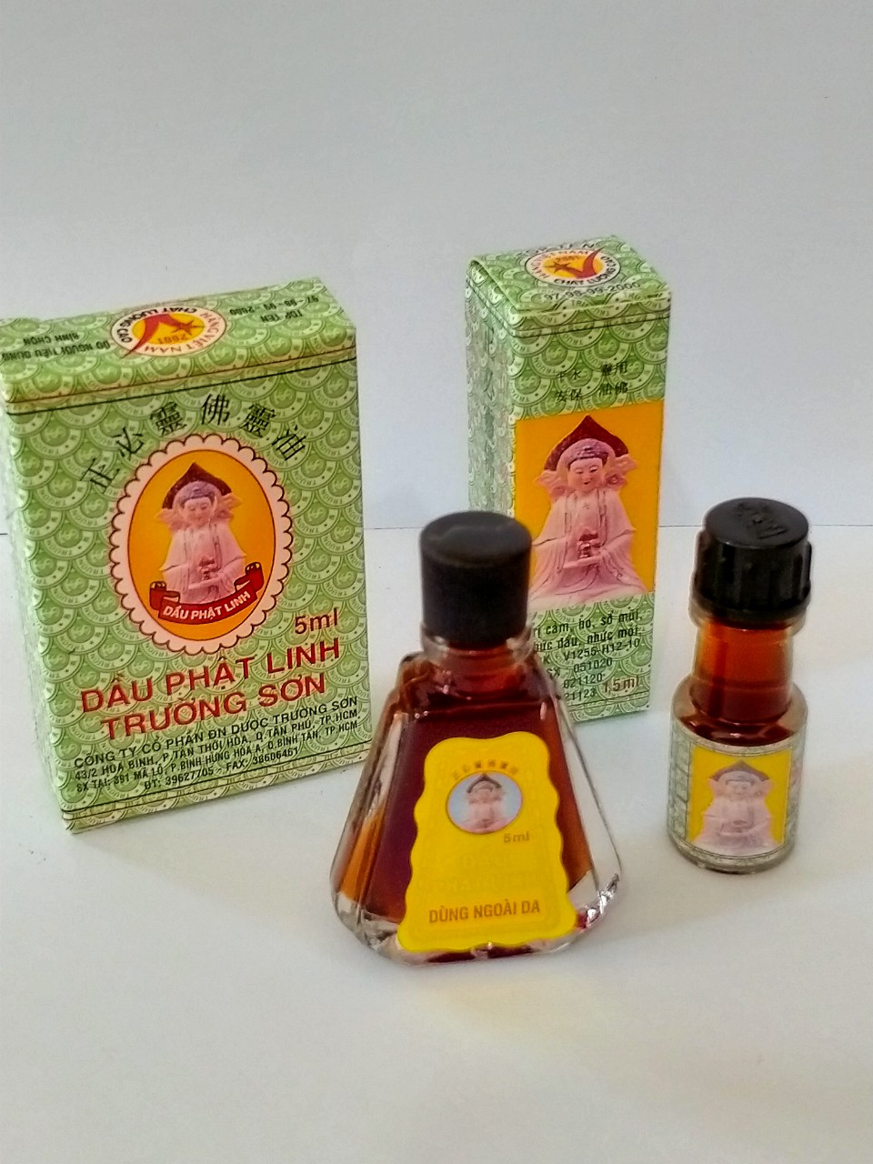 DẦU PHẬT LINH TRƯỜNG SƠN 1 LỐC [ Loại 1,5 ml lốc 10 chai, loại 5ml lốc 12 chai ] DÙNG TRONG TRƯỜNG HỢP ĐAU ĐẦU, NGẠT MŨI, SAY TÀU XE....