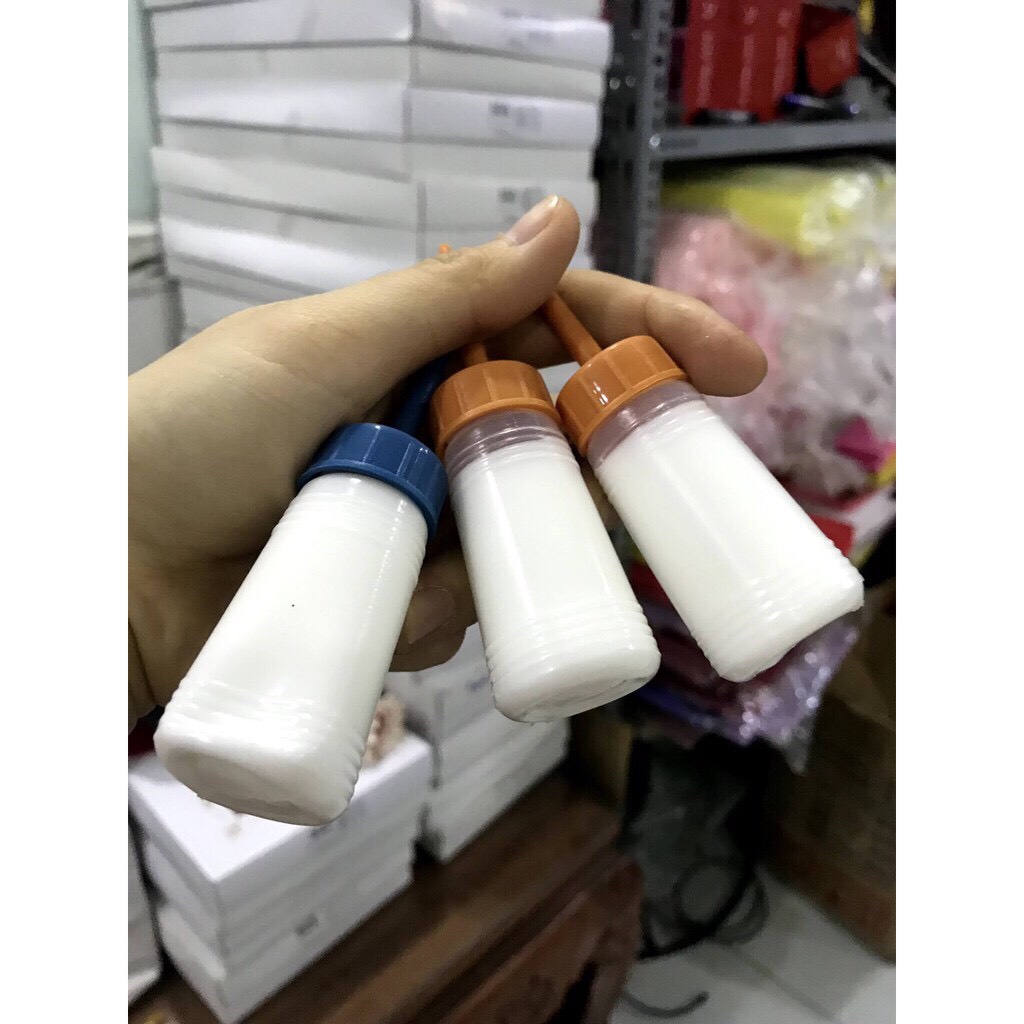 Keo sữa, chai nhỏ