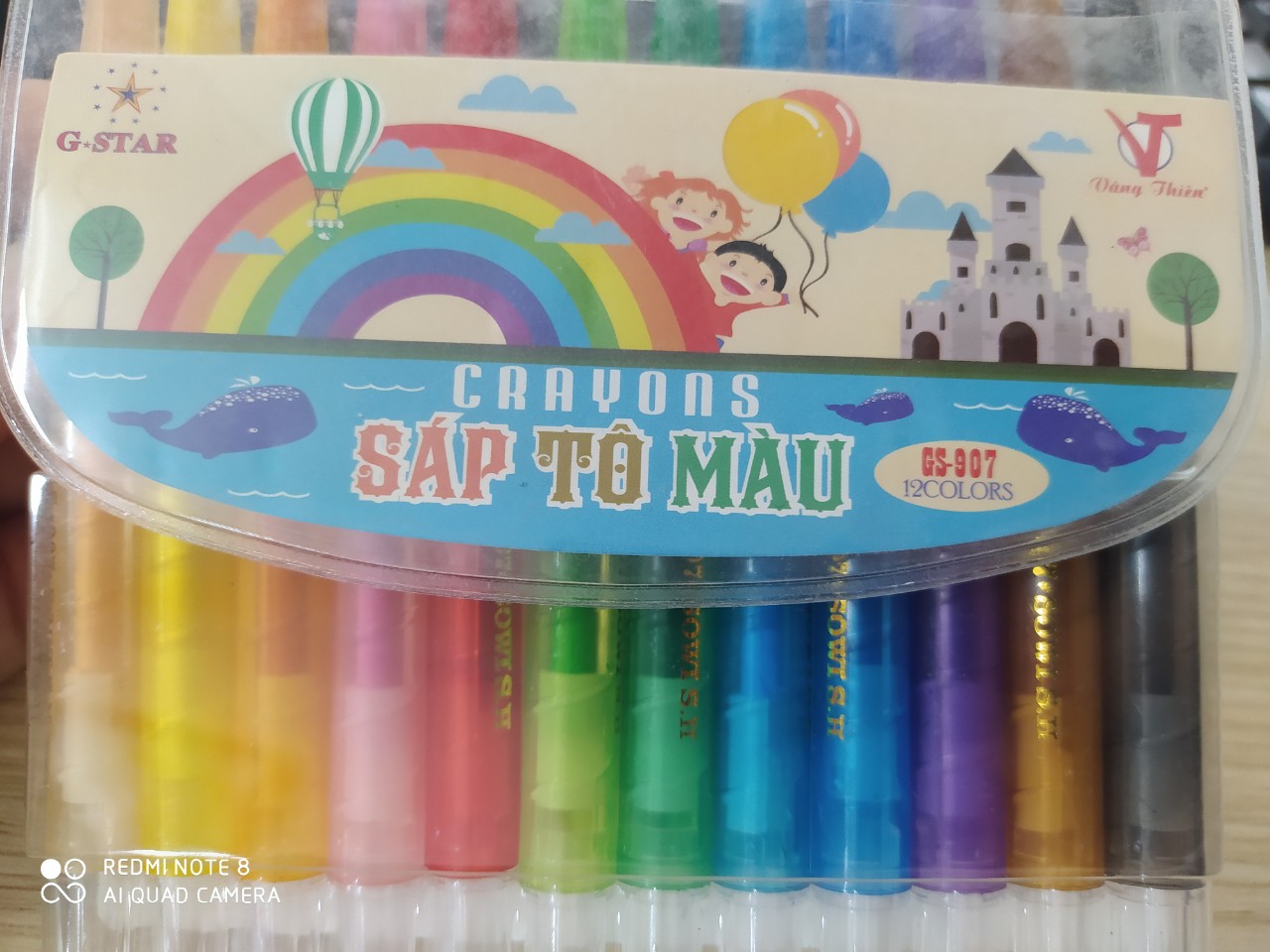 Bút sáp vặn tô màu star 907 dành cho bé yêu