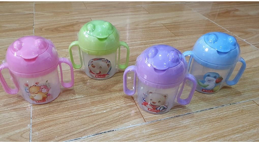 Bình tập uống nước cho bé 300ml - lion star gl75