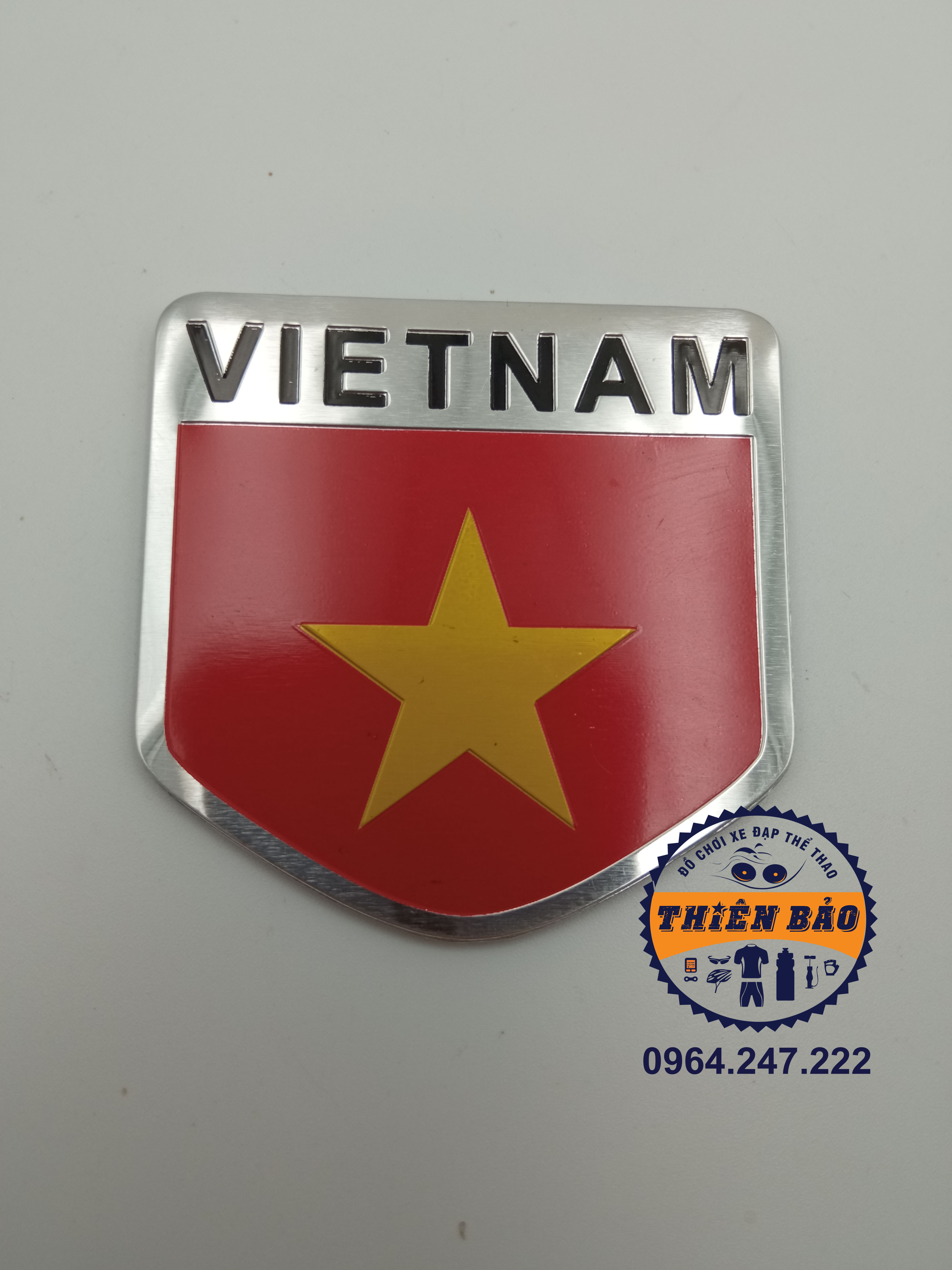 Decal cờ Việt Nam dán xe, tem nhôm logo cờ Việt Nam #2