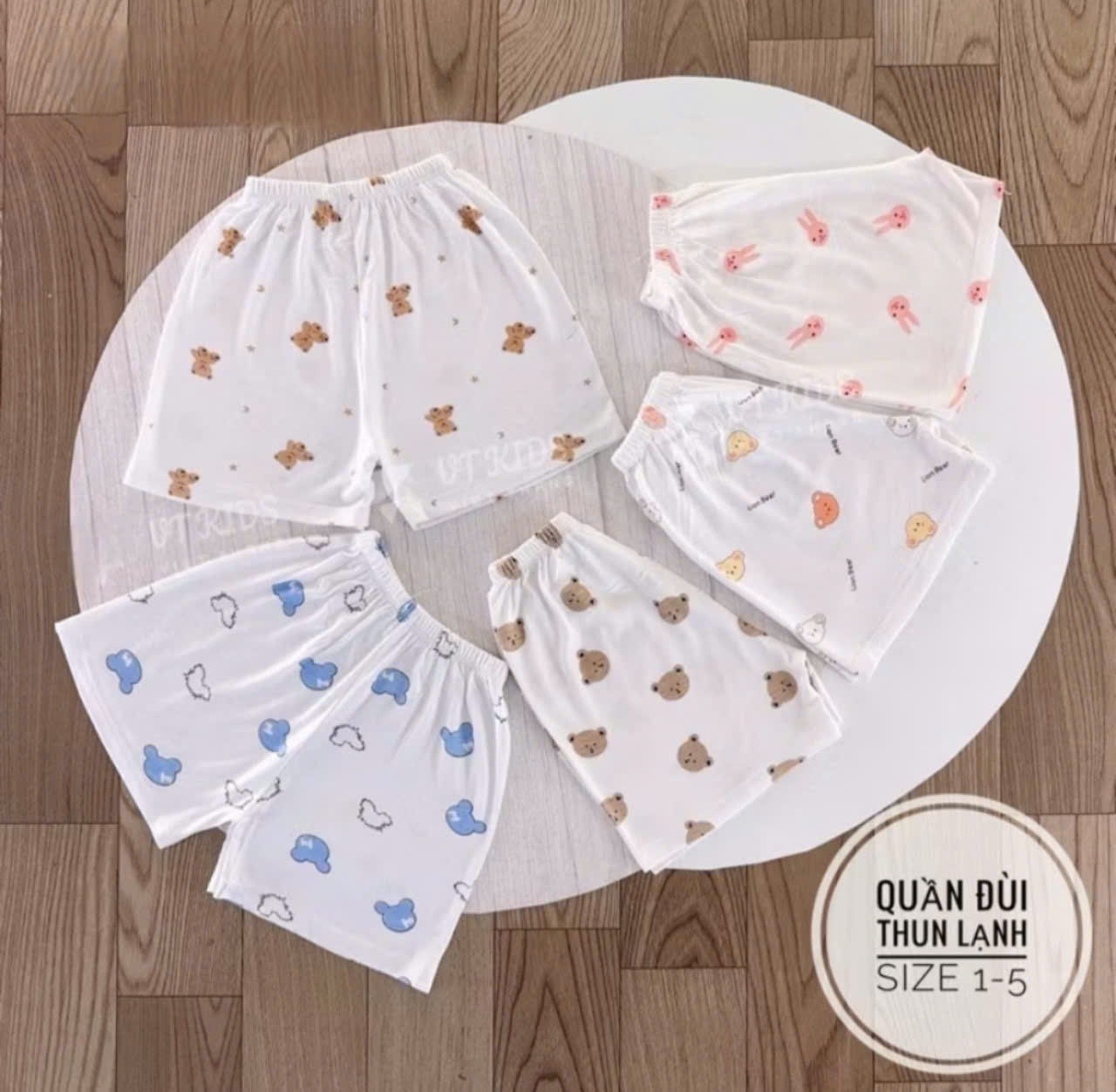 Combo 5 chiếc quần đùi chục thun lạnh nền trắng nhiều họa tiết dễ thương, chất mềm mịn mát cho bé trai bé gái đủ size từ 3 đến 13kg