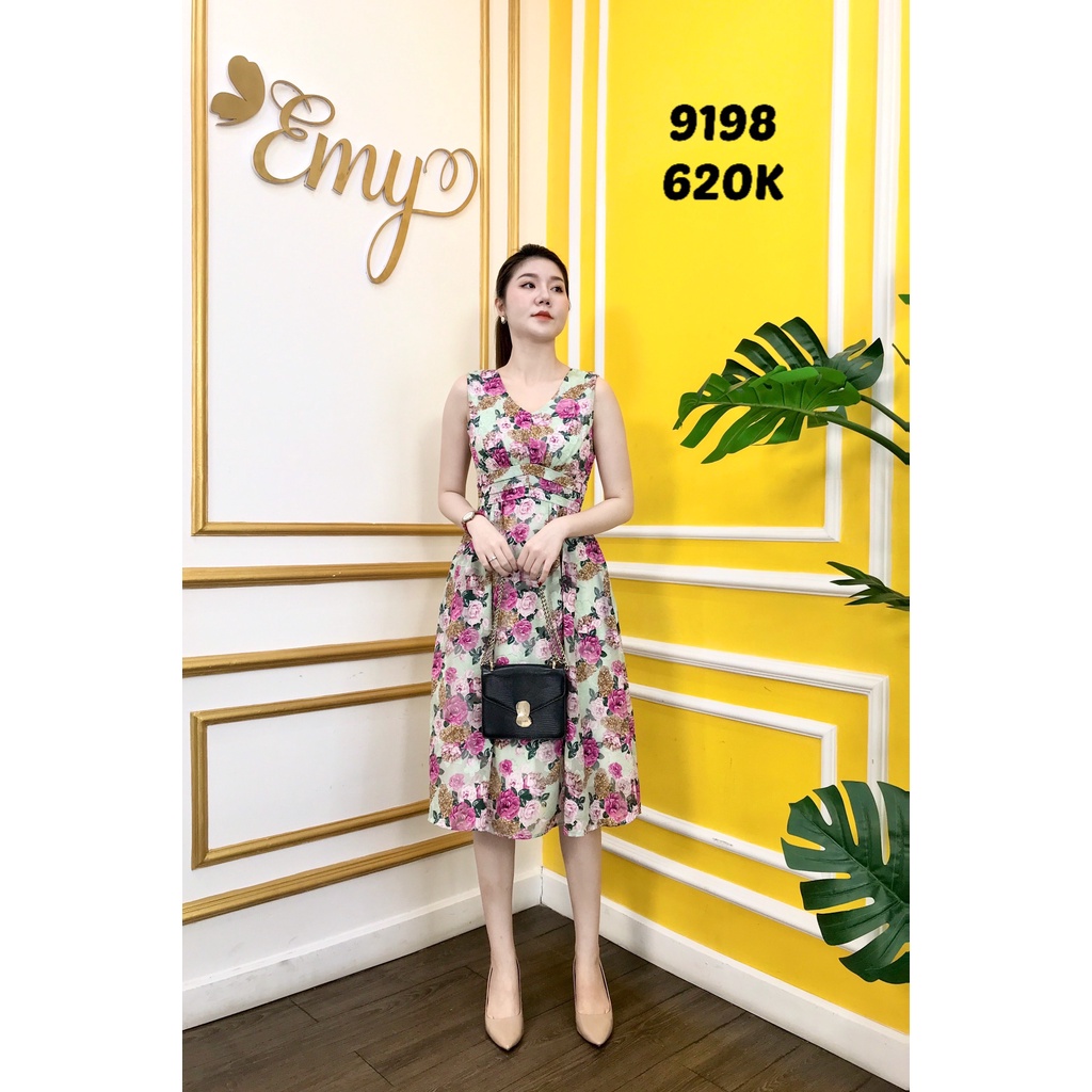 Đầm emy em9198 cổ v sát nách