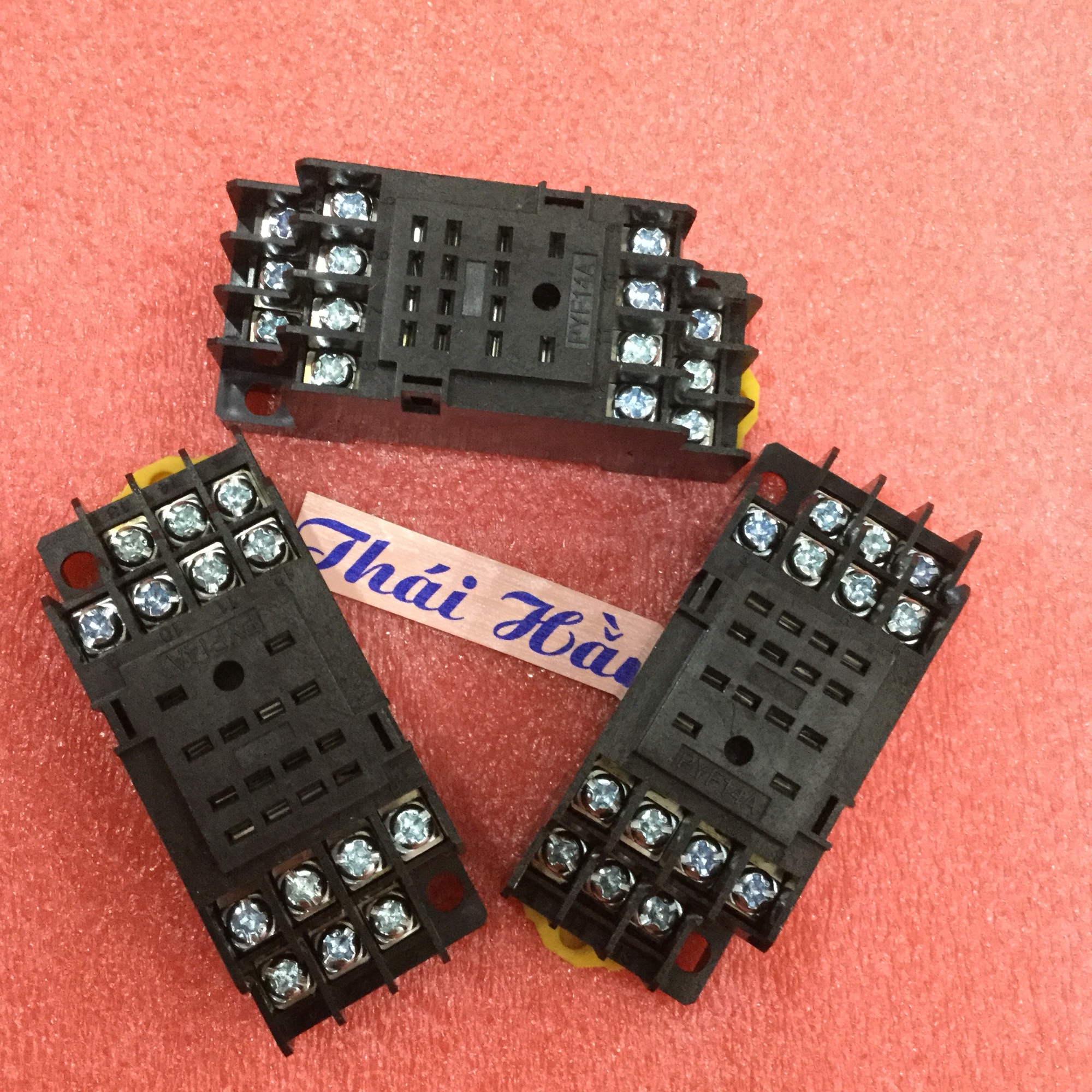 Đế relay trung gian 14 P