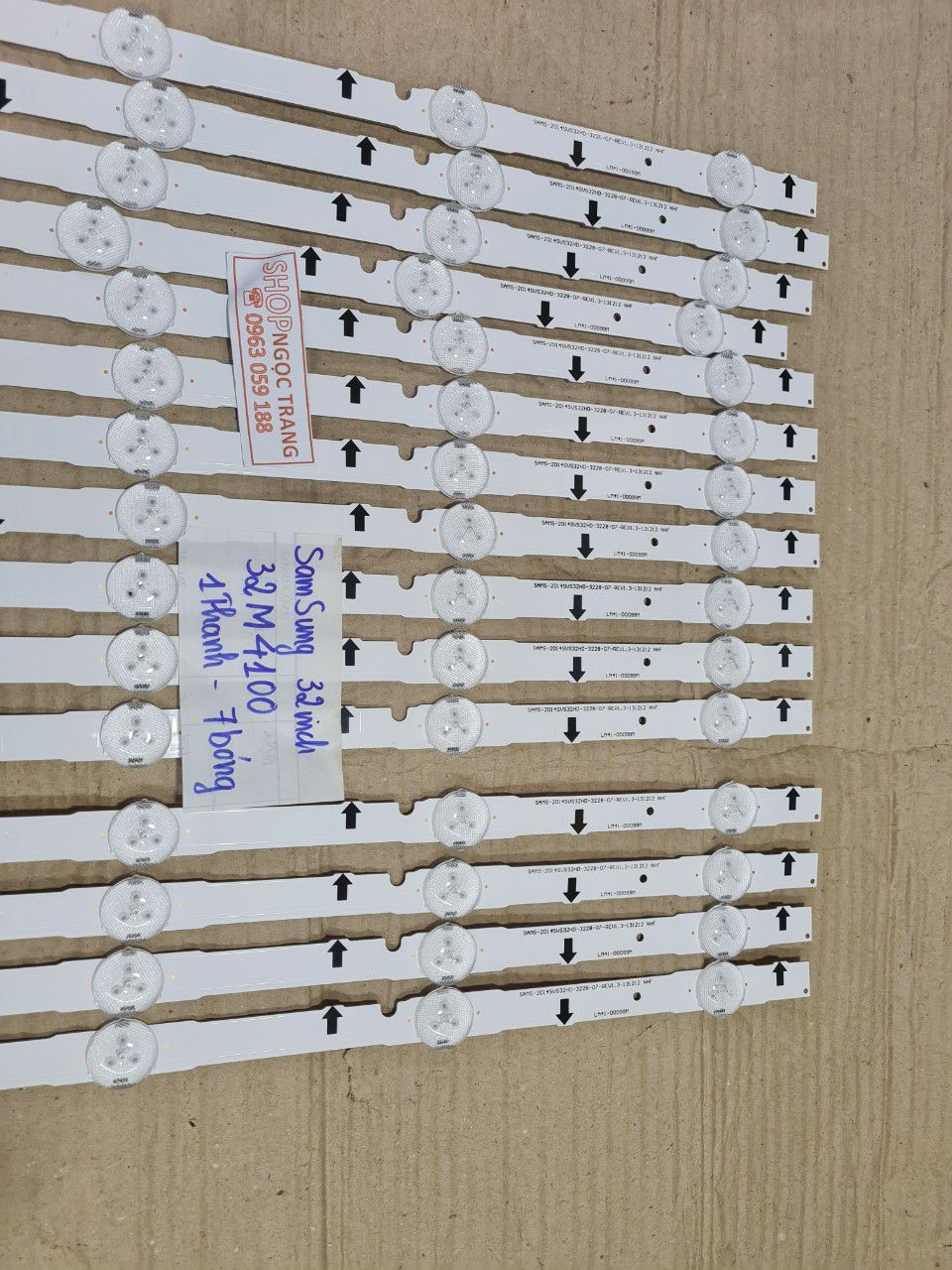 Thanh led tivi sam sung 32m4100- giá 1 thanh dài 7 bóng