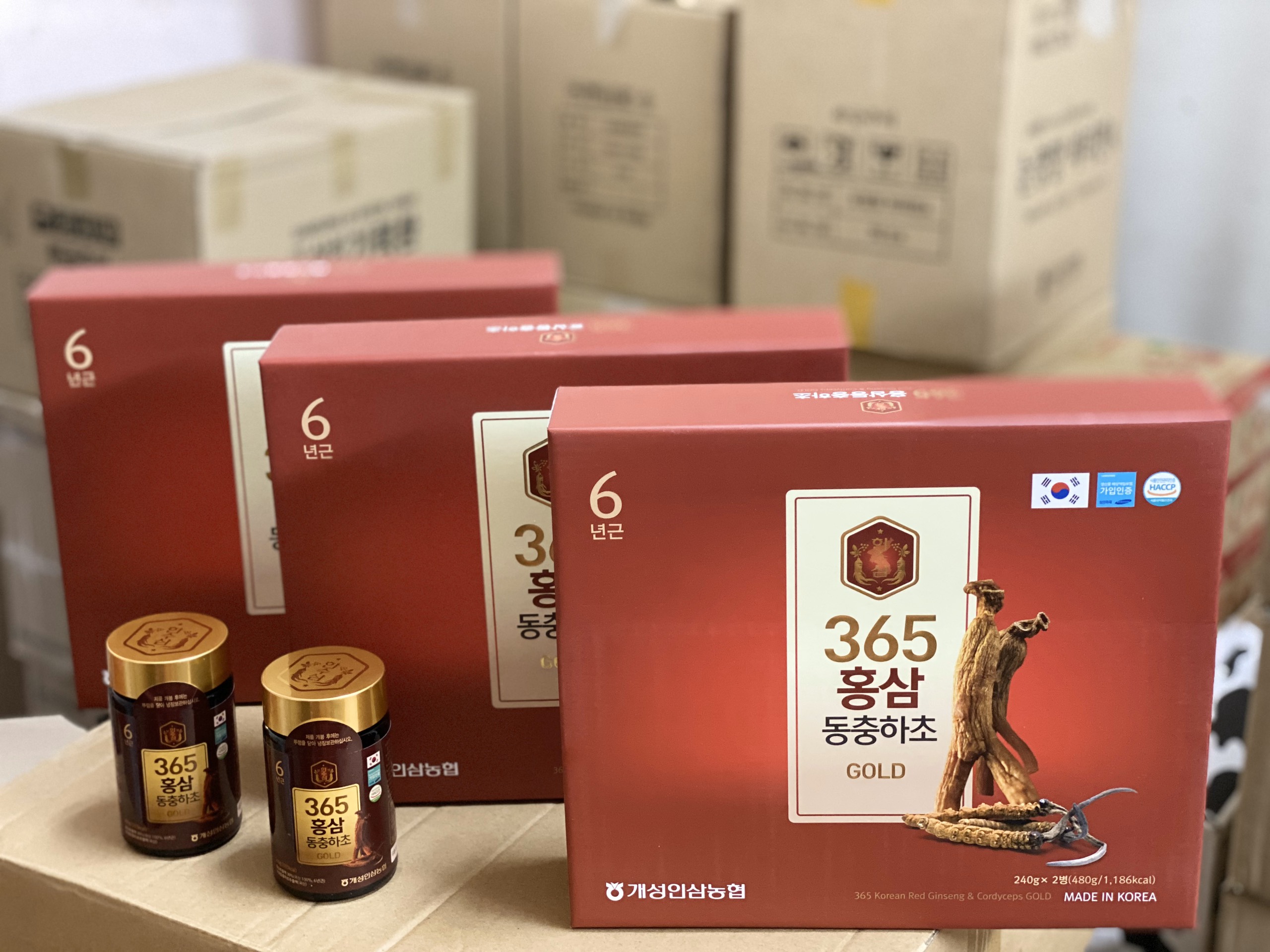 CHÍNH HÃNG Cao hồng sâm đông trùng hạ thảo 365 Hàn Quốc hộp 2 lọ x 240gr - giúp chống mệt mỏi, kiệt sức, phục hồi sức khỏe nhanh chóng, hiệu quả