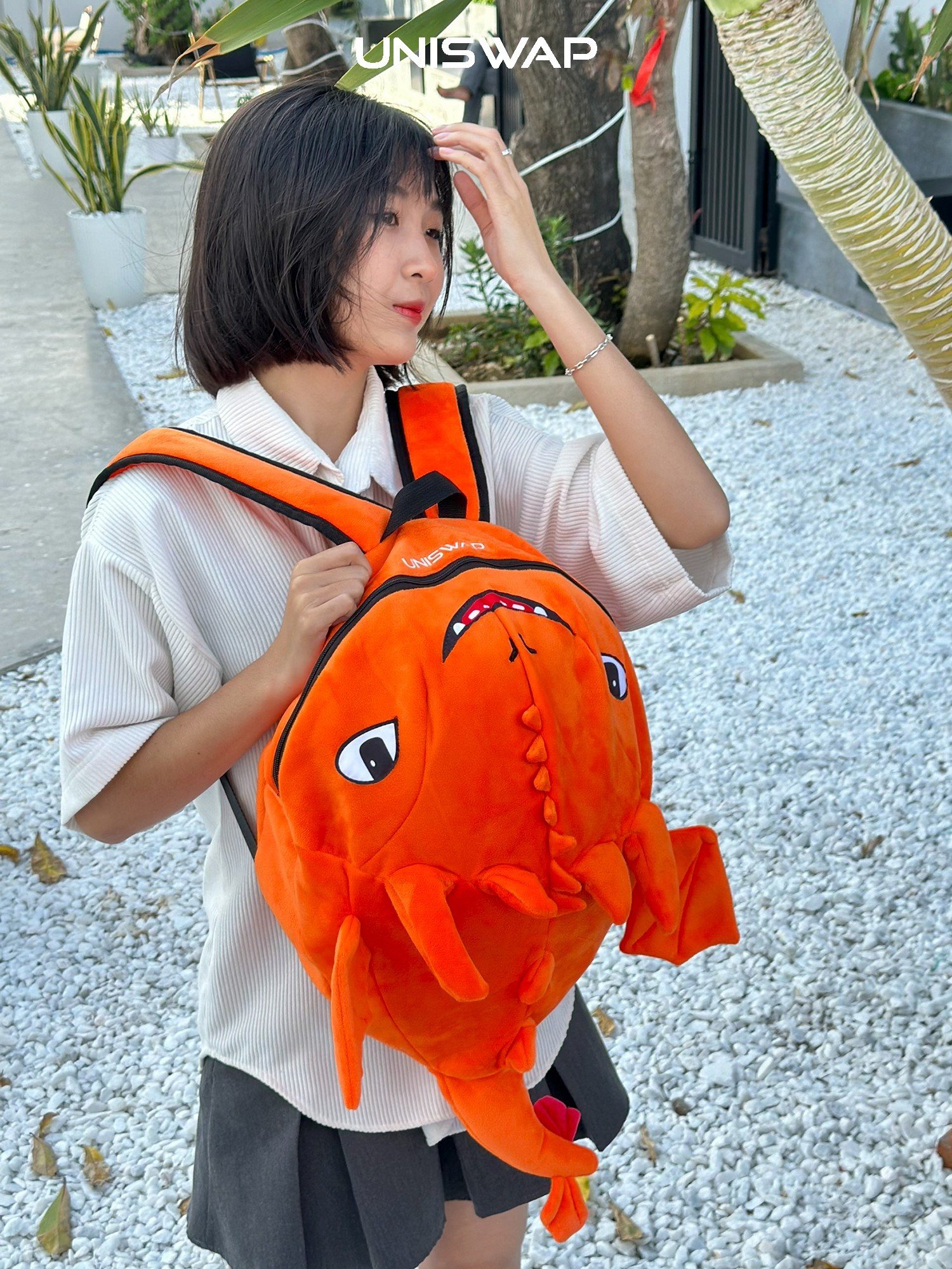 Balo rồng màu cam cute,balo rồng vải nhung mềm mịn