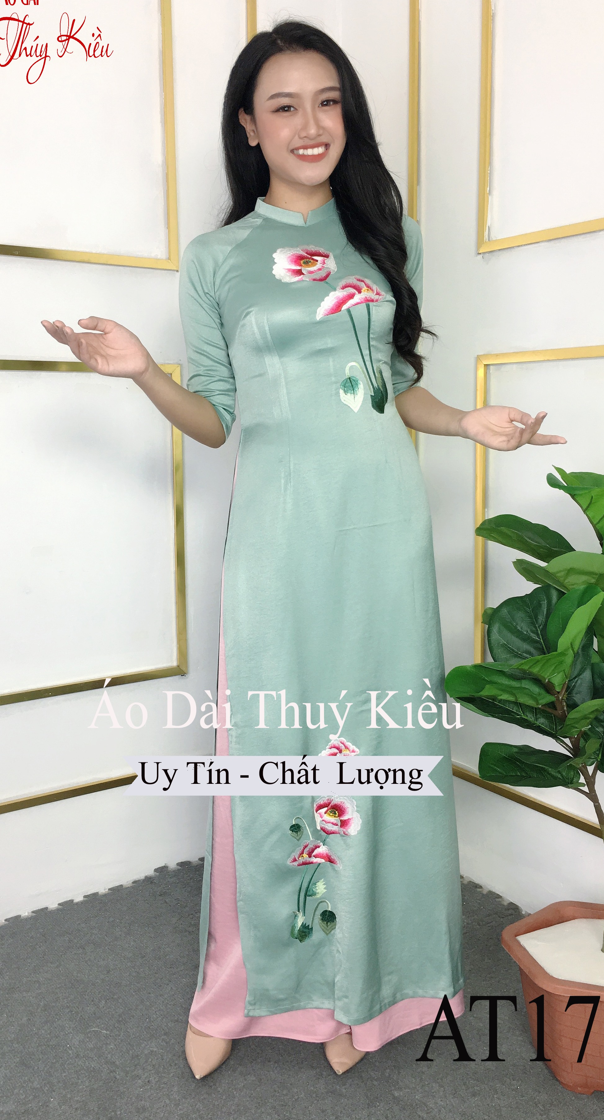Áo dài Thúy Kiều lụa Tây Thi cổ tàu nền xanh ngọc thêu hoa sen AT17 - Xưởng áo dài