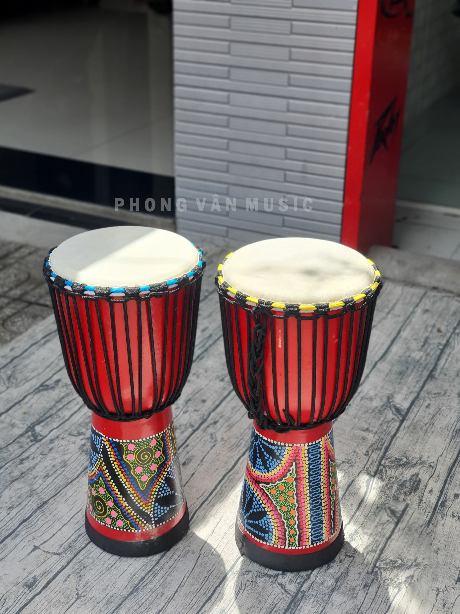 Trống vỗ tay Châu Phi djembe gỗ 10 inch