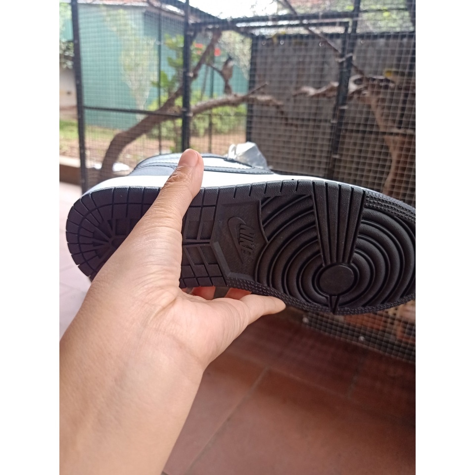 Giày Thể Thao Jordan⚡️Siêu Rẻ⚡️ cao cổ Đen Trắng