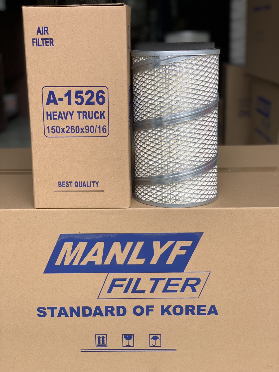 [HCM]Lọc gió động cơ Manlyf A-1526 cho xe tải JAC 2.5 tấn, xe Trung Quốc 25 chỗ (150x260x90/16)