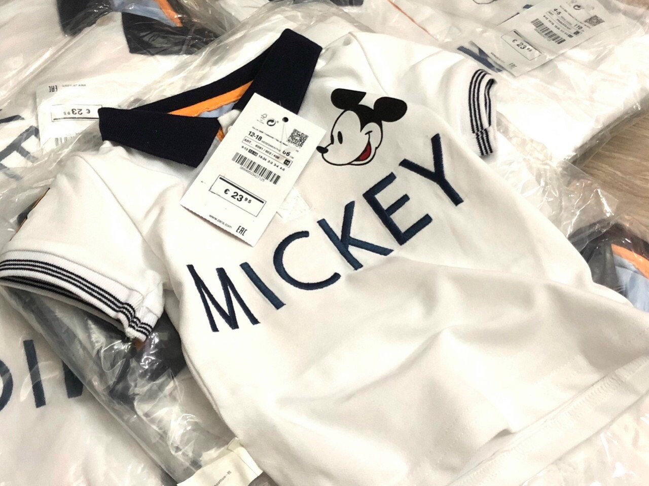 Áo thun polo mickey bé trai nhí next