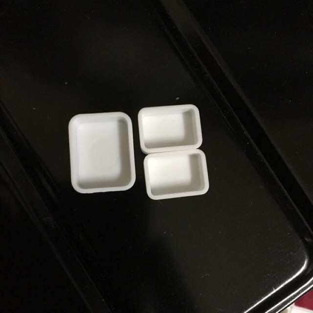 Pan 0.6Ml Dẹt Mới / Pocket Hộp Nhựa Chiết Màu 0.6Ml