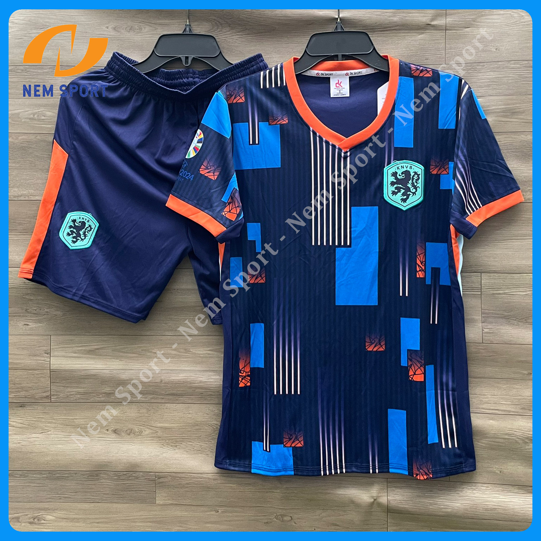 Quần Áo Đá Bóng Đội Tuyển HÀ LAN Euro Màu Xanh Đen Mùa Giải 24/25
