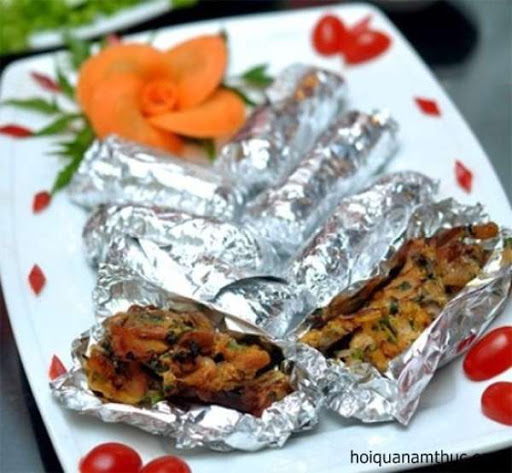 Cuộn giấy bạc nướng thức ăn