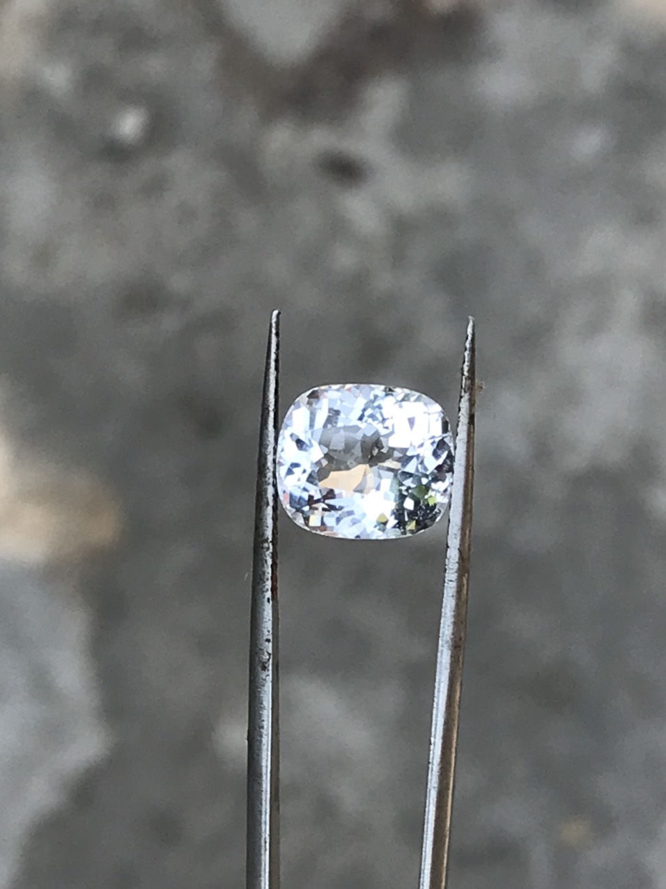 [HCM]ĐÁ TOPAZ TỰ NHIÊN ( TRẮNG ) LÊN NHẪN  MẶT DÂY LẮC ( CHƠI PHONG THỦY + ĐẸP)