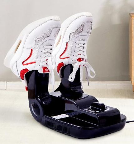 Máy sấy giày diệt khuẩn khử mùi sấy khô và khử mùi giày tất hiệu quả