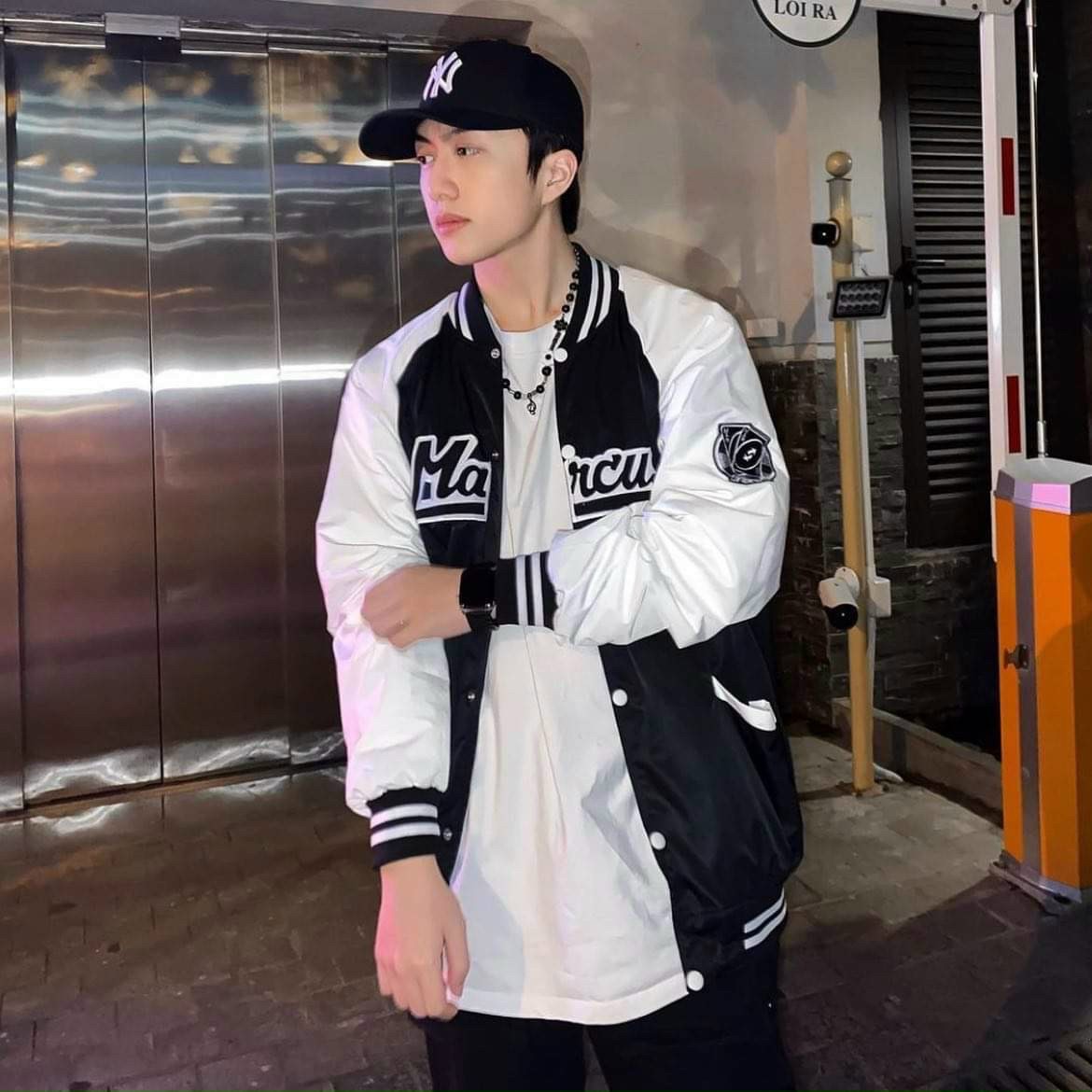 Áo khoác dù bomber jacket marcus unisex nam nữ chất dày dặn