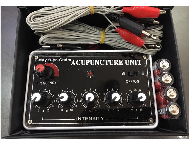 Máy châm cứu điện châm 20 kim 5 cọc