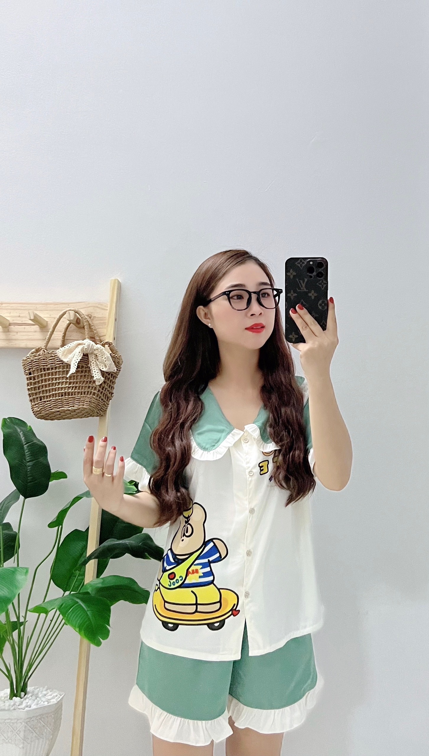Đồ bộ nữ mặc nhà pijama tiểu thư cổ bèo 5D chất liệu lụa SATIN cao cấp tay ngắn quần đùi ANH MỸ Đ-02