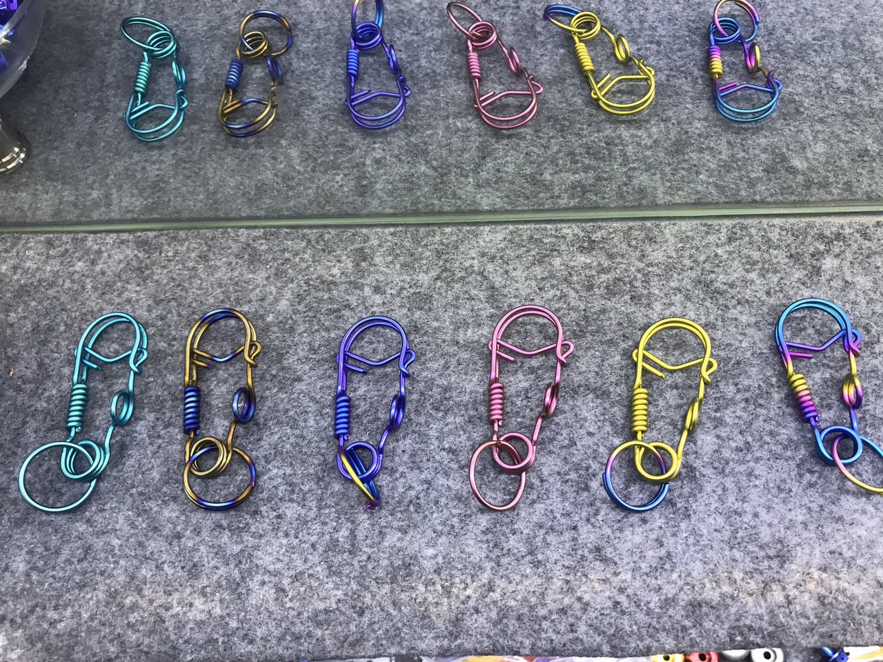 Mốc Khóa Titan Xe Máy , Ô Tô