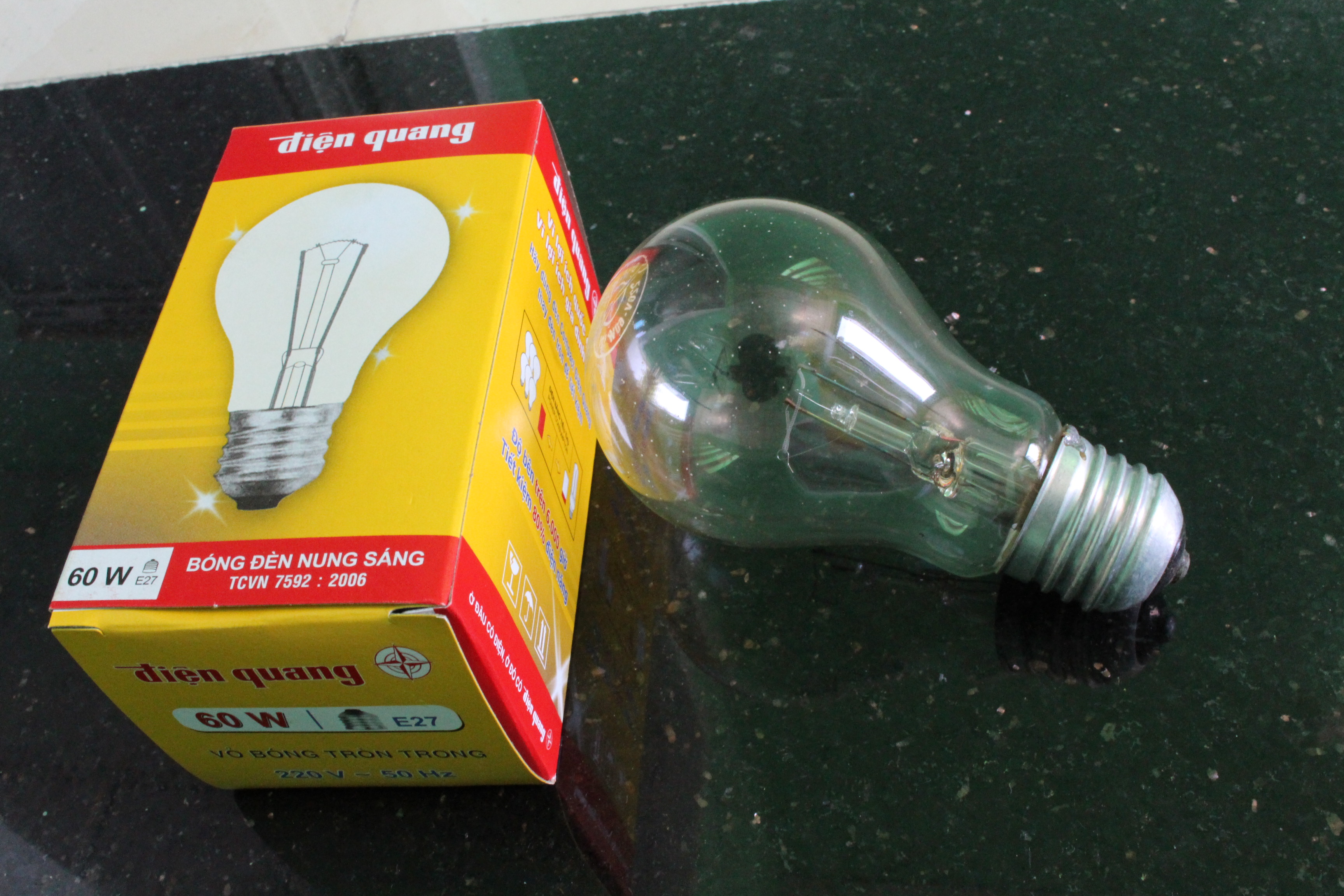 Bóng đèn sợi đốt, bóng dây tóc 60w