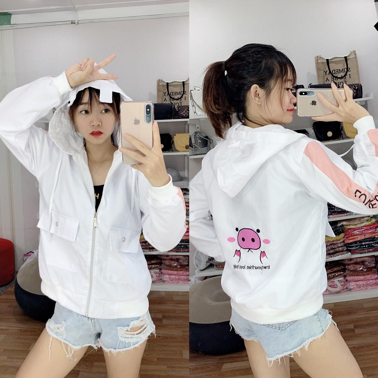 Áo khoác kaki túi hộp có nón phong cách heo con xinh xắn 2019.