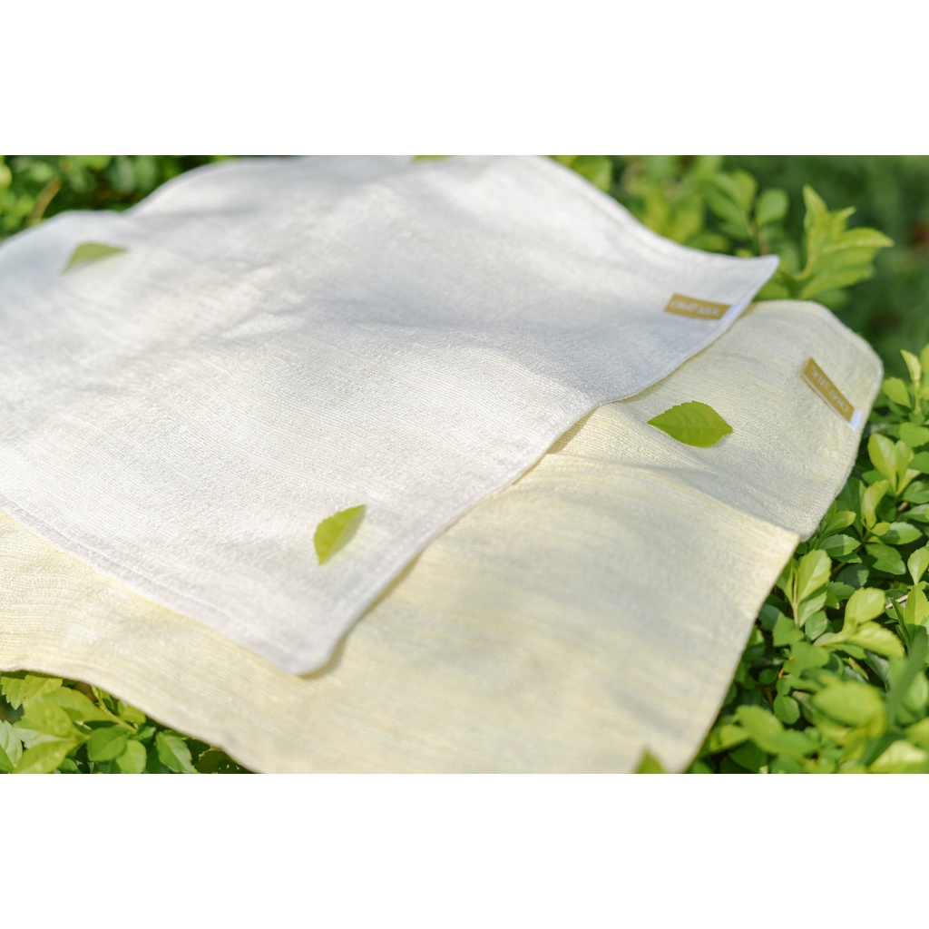 Khăn Mặt tơ tằm 3 lớp màu vàng CHẤT SILK kích thước 30x45 mềm mại 100% tự