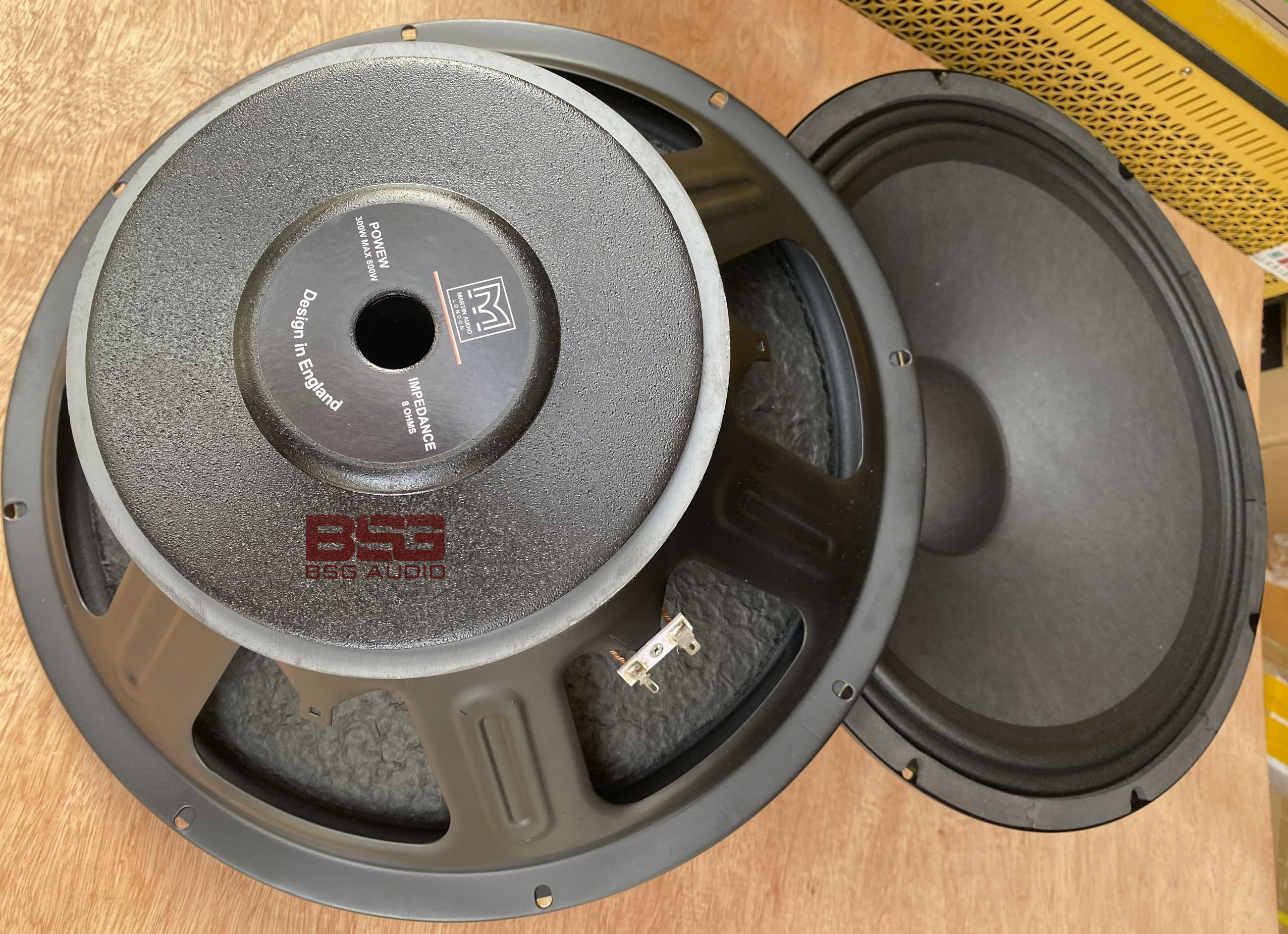 LOA BASS 40 MARTIN TỪ 190 COIL 76 SƯỜN SẮT BASS CĂNG TIẾNG CHẮC