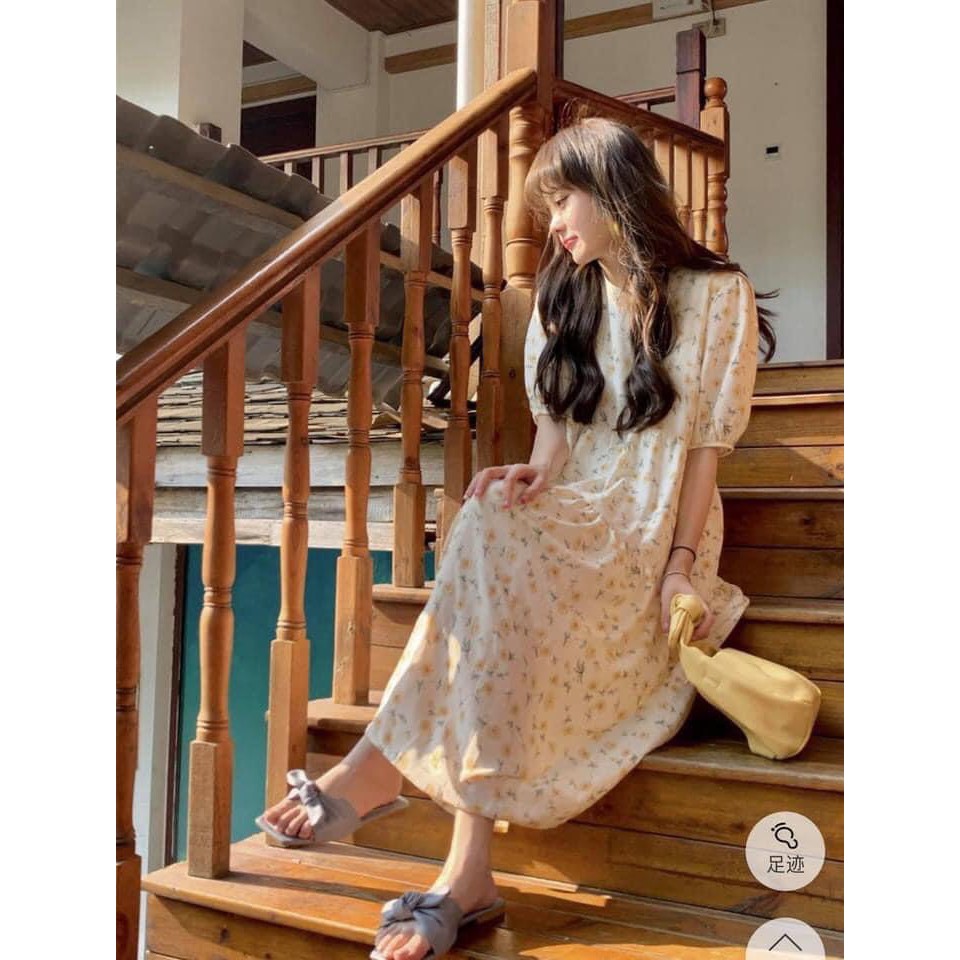 Váy babydoll hoa nhí dáng xòe cổ tròn tay bồng