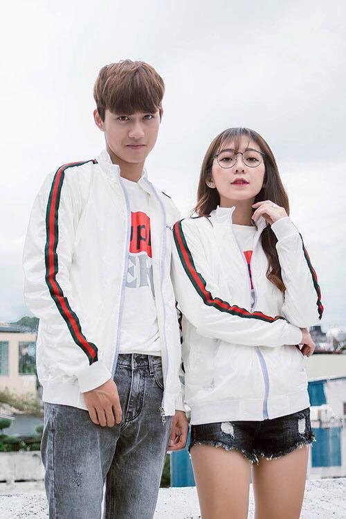 Áo khoác dù viền tay cá tính