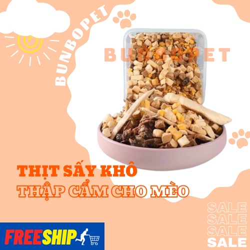 Thức ăn sấy khô cho mèo - thịt sấy khô hỗn hợp