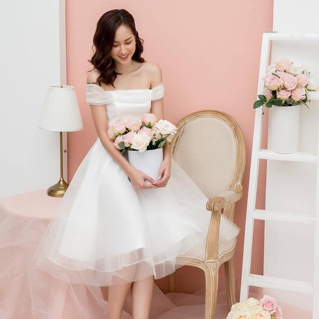 Váy thiết kế dự tiệc trễ vai xoè phồng đầm trắng tiệc cưới cô dâu  Shopee  Việt Nam