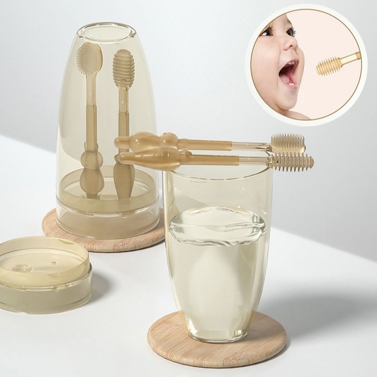 Set rơ lưỡi và bàn chải đánh răng silicone cho bé, Chất liệu silicone siêu mềm mại an toàn cho bé 0-18 tháng