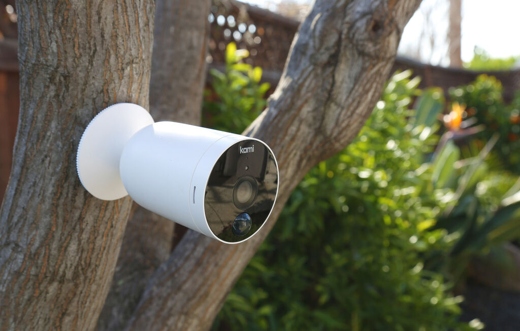 Camera không dây Wifi Kami 1080p chạy App Yi Home - sạc pin, không dây nguồn, bản quốc tế