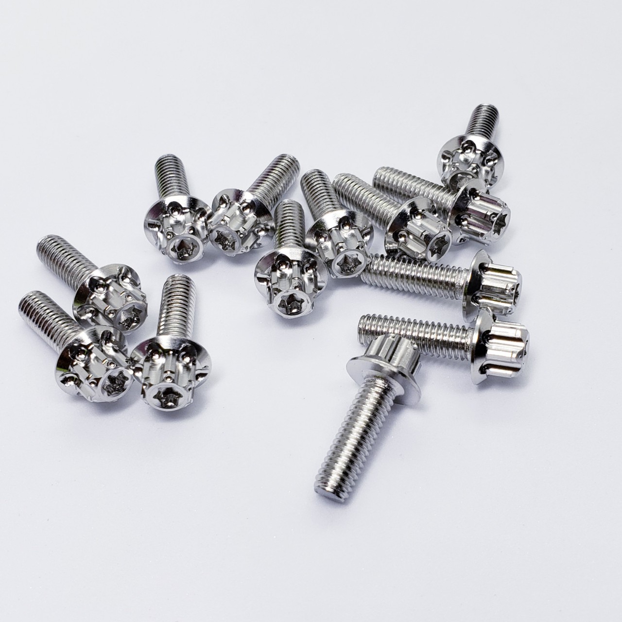 Ốc salaya 6ly1 6ly15 6ly2 gắn dàn áo xe máy 100 % inox 304 đầu bông