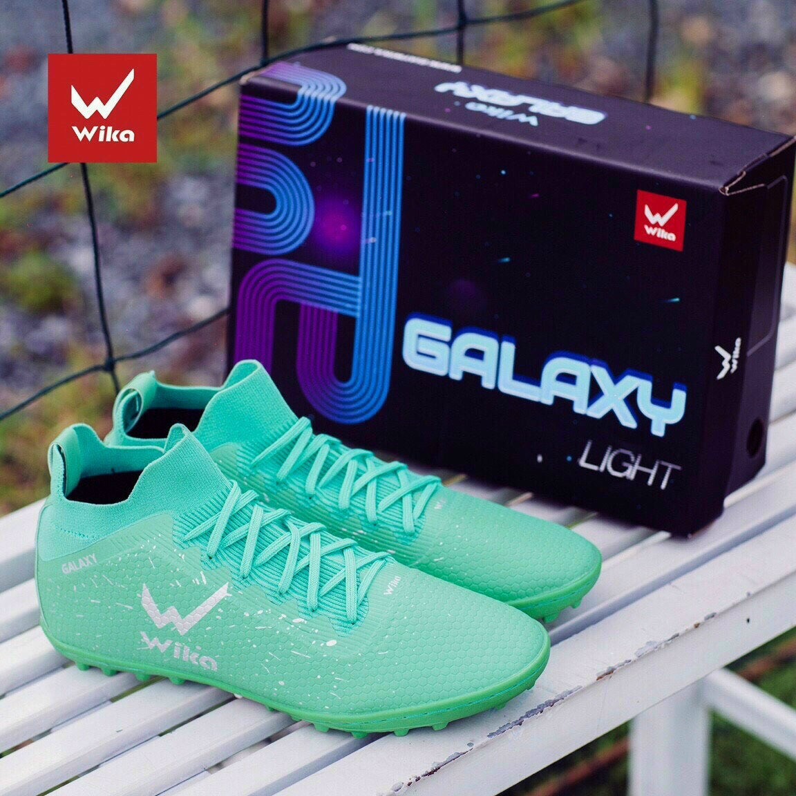 Giày đá bóng cao cổ cao cấp Wika Galaxy  size 39-43 (TẶNG TÚI RÚT THỂ THAO)