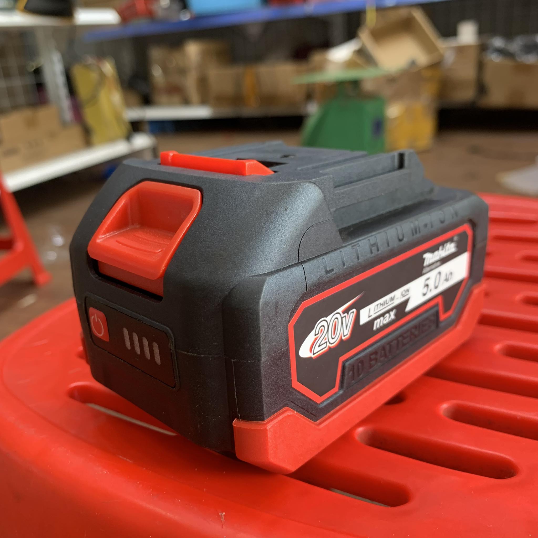 TNS Pin Makita 21v 4ah pin lion mạch sạc adapter dành cho máy khoan pin , máy bulong