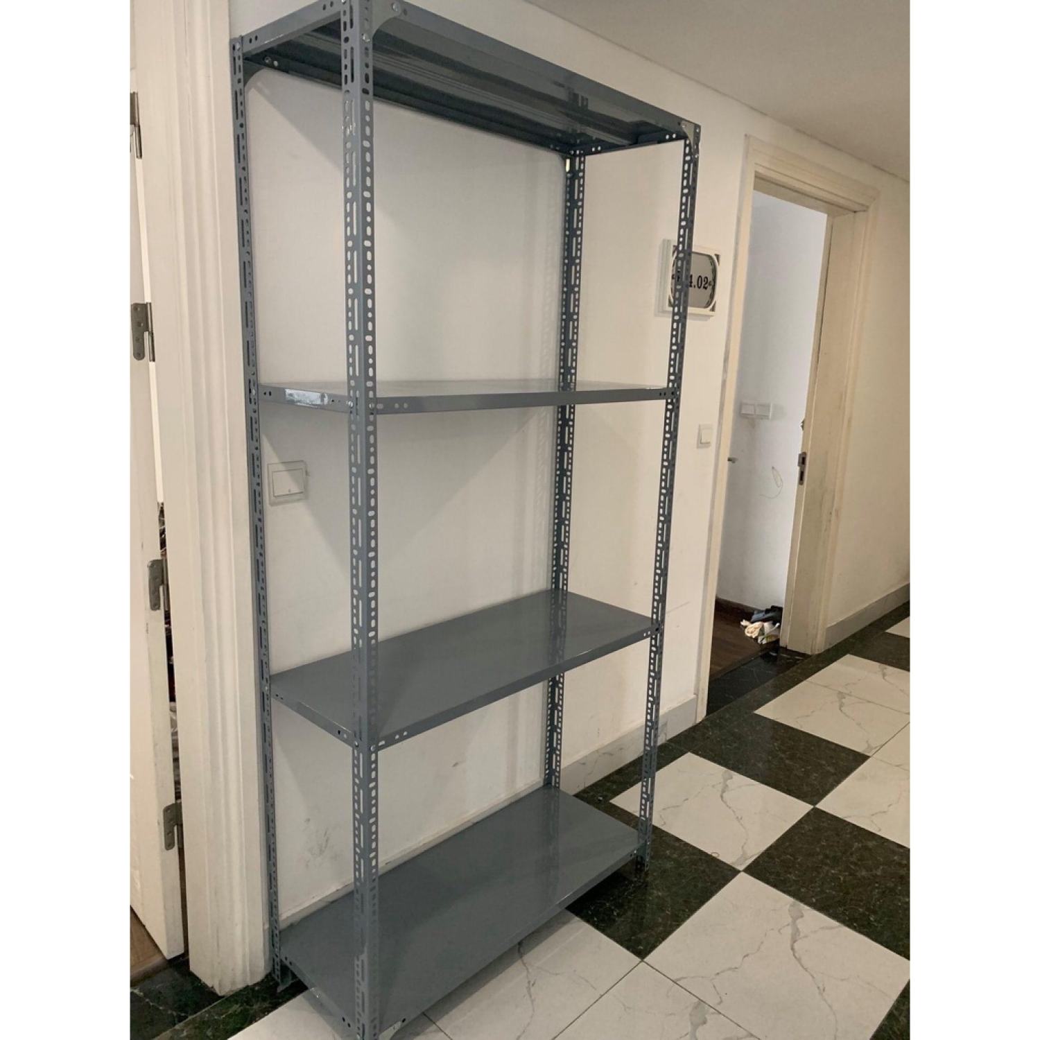 Kệ sắt v đa năng 4 tầng: Cao 2m x dài 1m x rộng 30cm