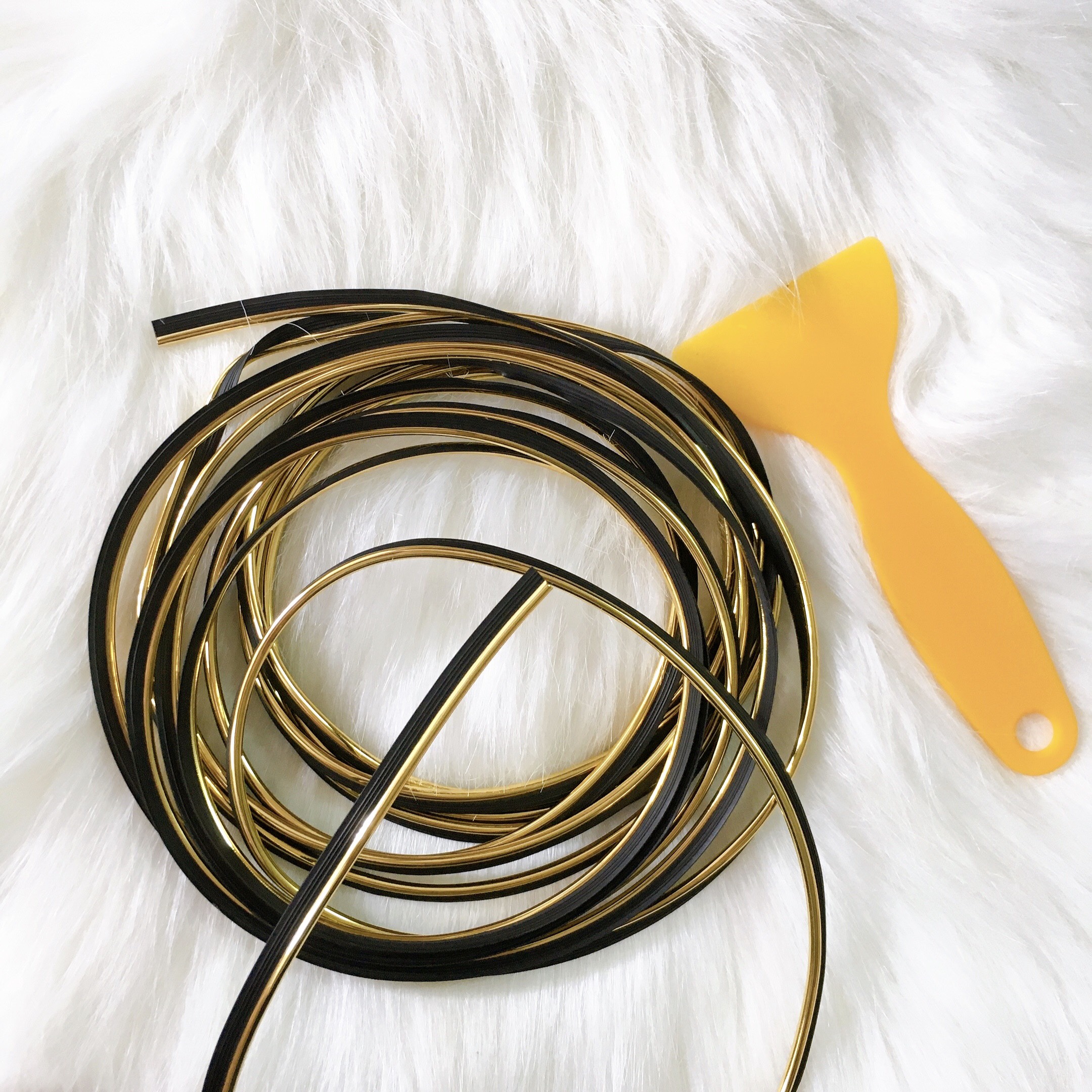 Cuộn Chỉ viền trang trí nội thất ô tô (Cuộn 5m) Màu Vàng