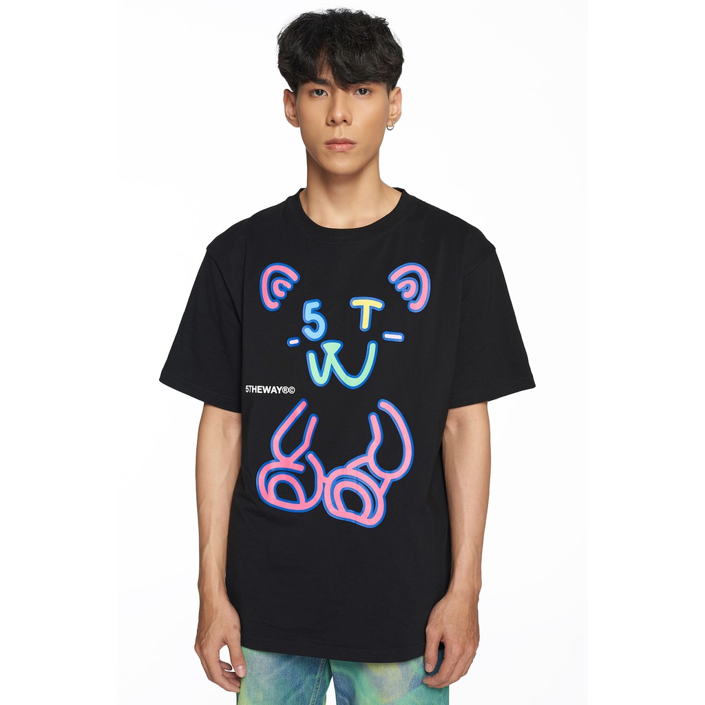 5THEWAY® /teddy bear/ NEW TEE™ in BLACK aka Áo Thun Đen Tay Ngắn