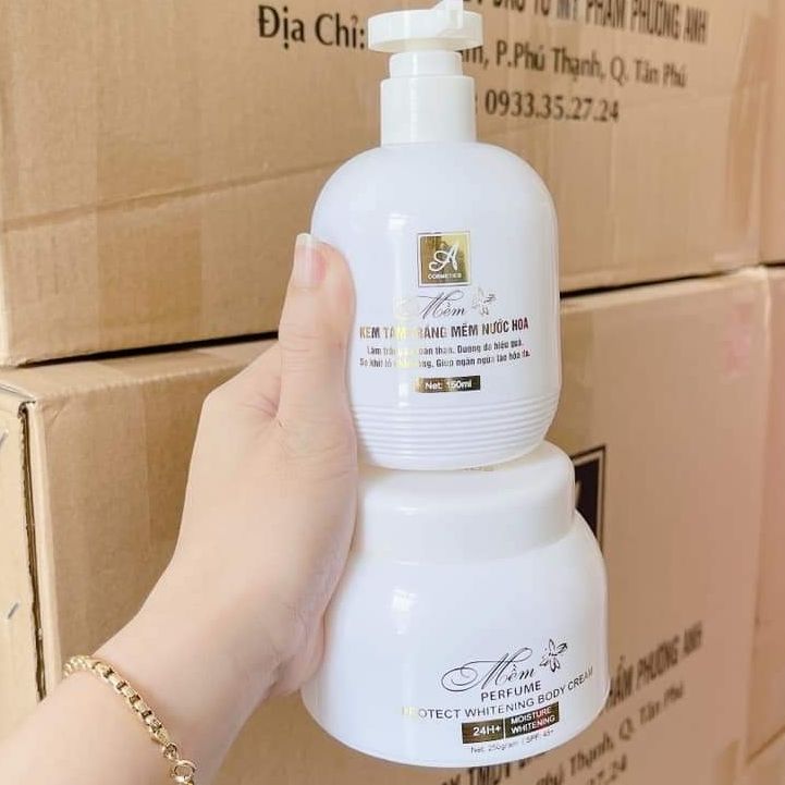 Combo Kem Tắm Trắng Mềm Nước Hoa Và Body Mềm Nước Hoa A Cosmetics - Hàng Chính Hãng