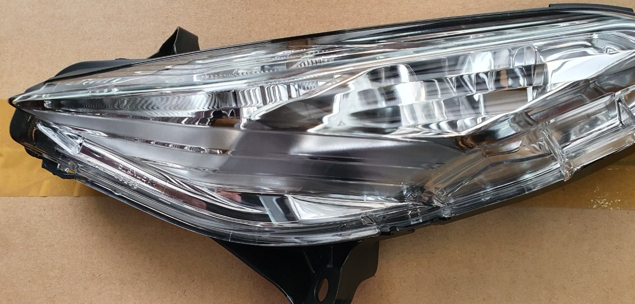 Cụm xi nhan trái honda wiiner v1