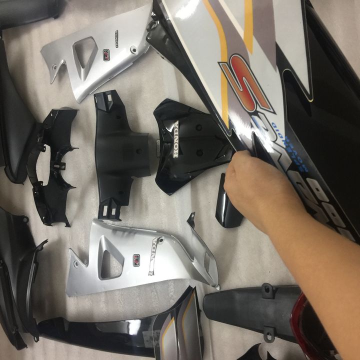   Tặng Tem   Dàn áo xe Wave RS  Alpha  S100 nhựa ABS nguyên sinh màu Đen 