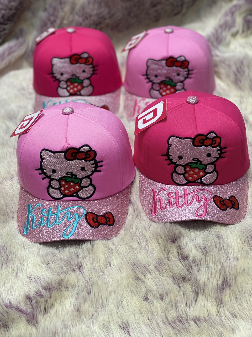 Mũ nón kết mèo kitty - mickey kết kim tuyến cho bé gái 4 - 8 tuổi