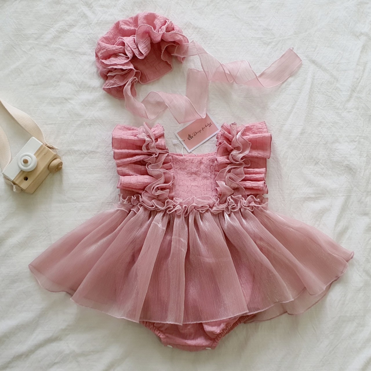 Sét body suit hồng tặng kèm nón cho bé gái siêu cưng
