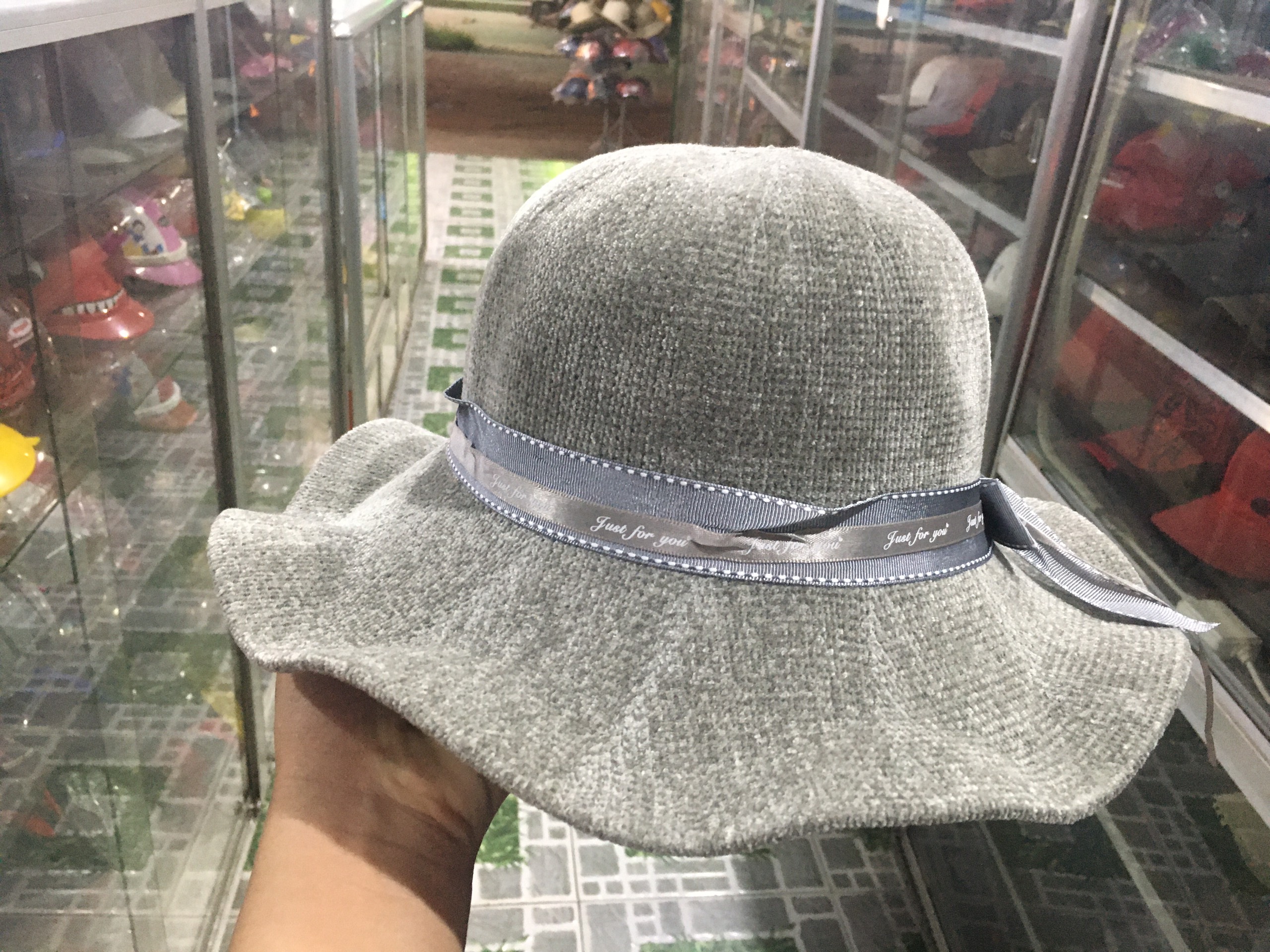 [HCM]Nón nhung vành rộng 8cm gắn nơ Just For You nón bo nữ hàng quảng châu mũ rộng vành đi biển
