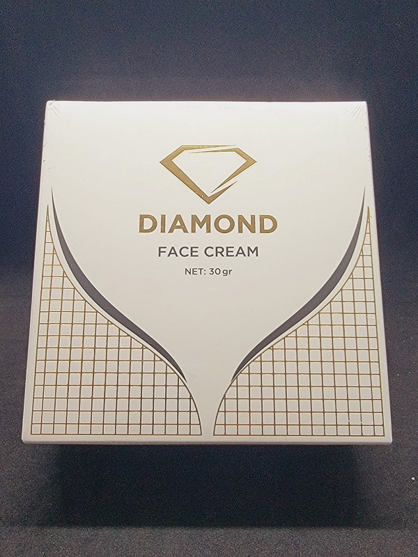 Kem face diamond thanh trang mẫu mới 2020