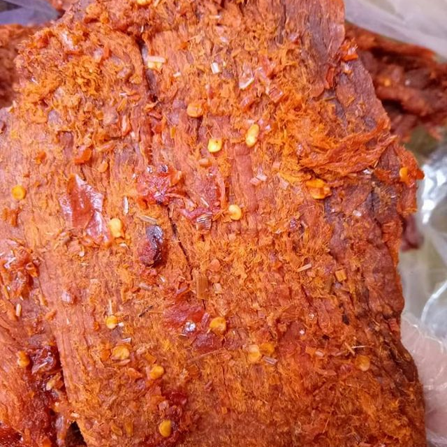 200G KHÔ BÒ TỨ XUYÊN (khô heo giả bò miếng)